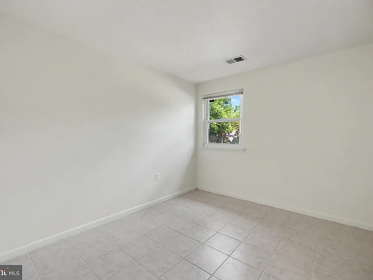 14356 Shaw Ct — Photo 27