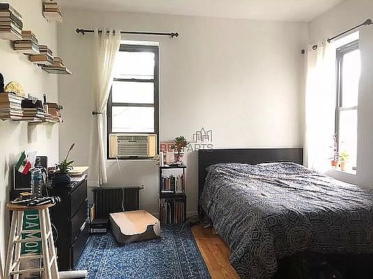4th image of 341 E 19th St APT 3D