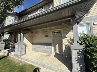 153 Silkstone Rd W #2, Lethbridge, AB T1J3Y6