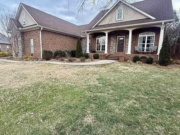 4th image of 120 Rockingham Dr