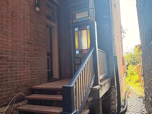 3rd image of 2418 S 10th St APT 1