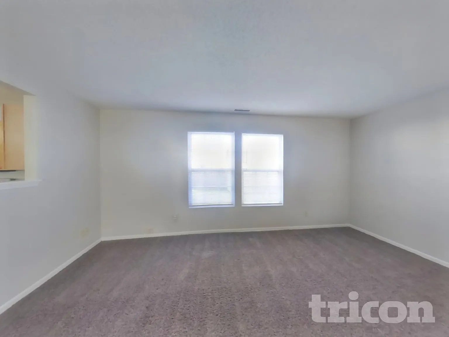 3357 Summer Breeze Circle Indianapolis IN — Photo 4