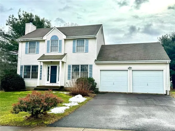 17 Baldwin Drive, Middletown, CT 06457