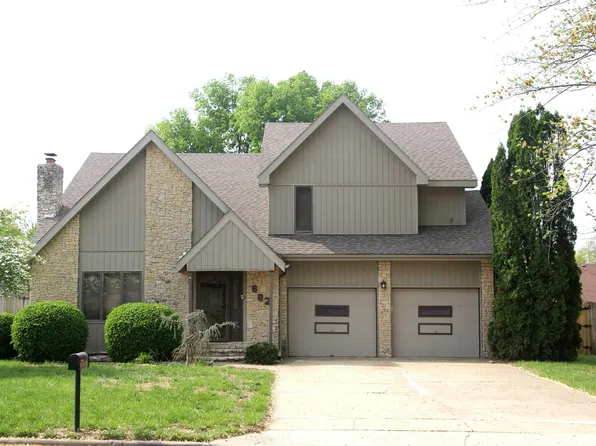 682 E High Point Street, Springfield, MO 65810