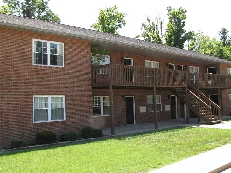 Barret, Greenleaf & The Elms & IIIC Properties — Photo 28