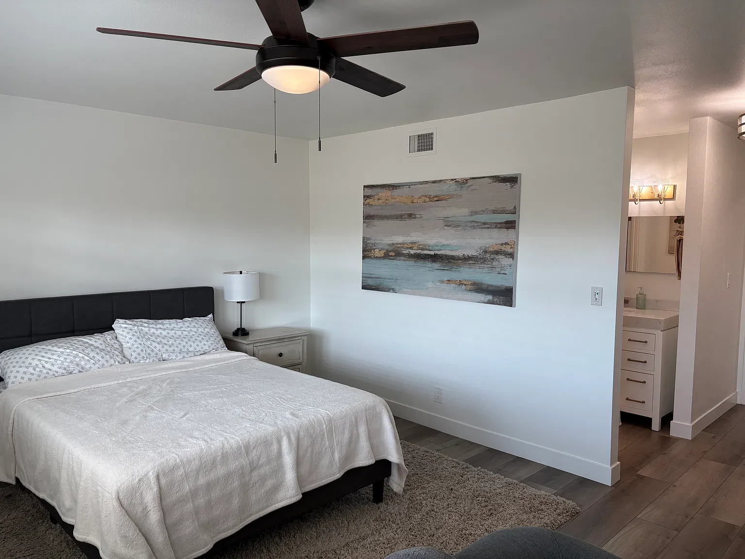 1 bed, 200 sqft, $1,750 — Photo 2