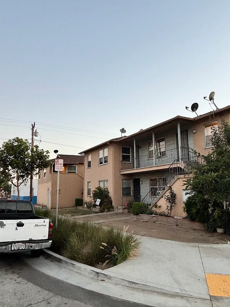 5919 Northside Dr — Photo 1
