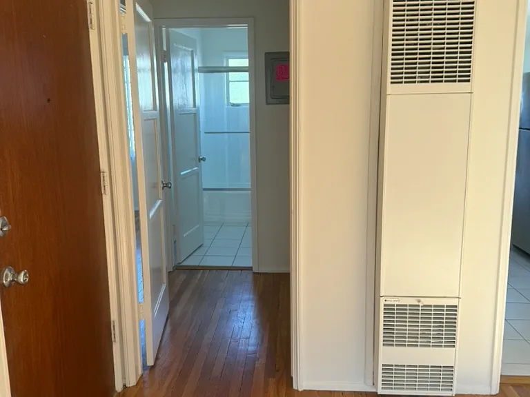 328 N Louise St #106 — Photo 7