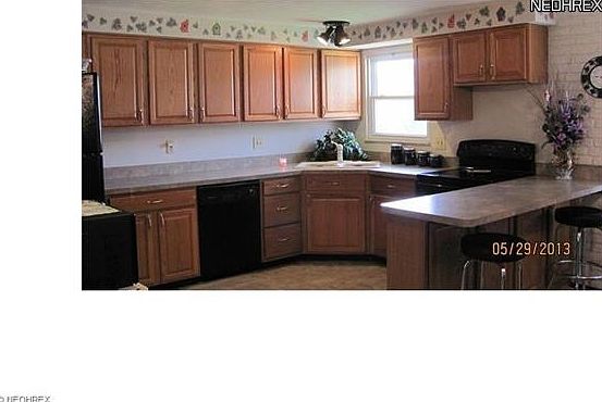 4th image of 2709 W 38th St