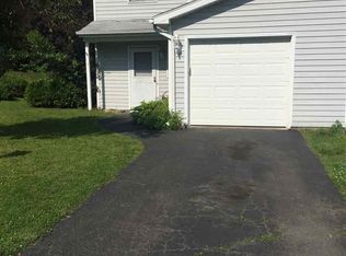 5 Cheryl Ct, Troy, NY 12180