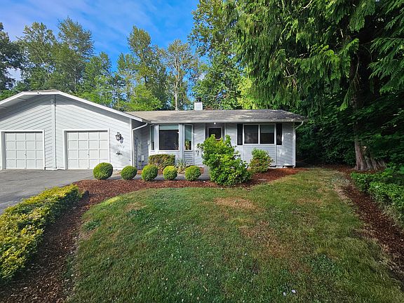 2nd image of 10512 24th Street Ct E #10512