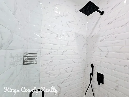 Rented by ERNY LLC | media 20