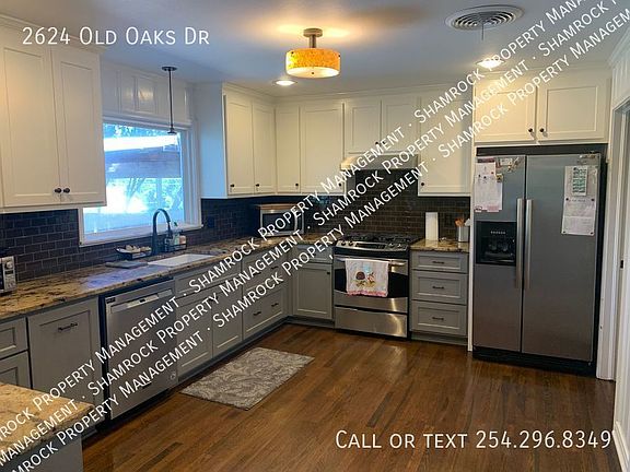 4th image of 2624 Old Oaks Dr