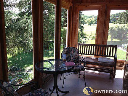 Masterbedroom sun porch