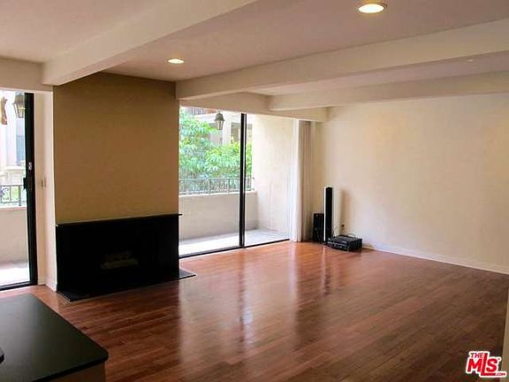 4th image of 8455 Fountain Ave Unit 309