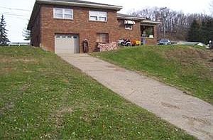 2nd image of 31 Terrace Ave