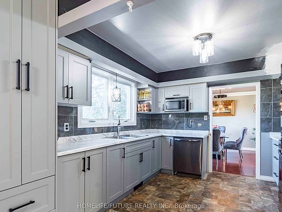 5th image of 120 N Shore Rd