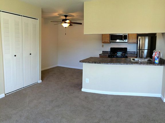 Large Breakfast Bar For Extra Optional Seating