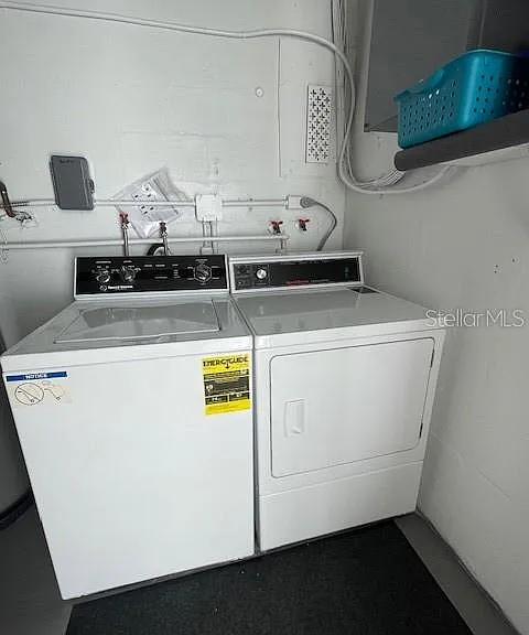 100 The Esplanade N #306 — Photo 18