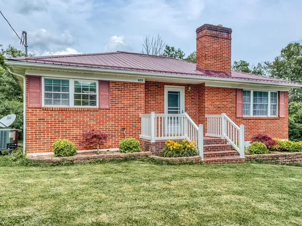 825 Cumberland St, Marion, VA 24354