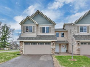 5286 Greenwood Dr, Mounds View, MN 55112