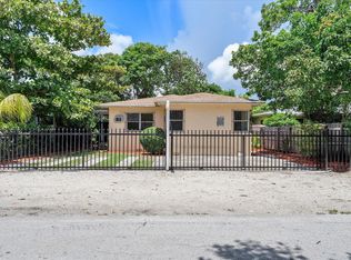 7530 NE 3rd Ave, Miami, FL 33138