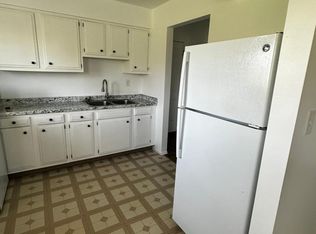 206 S M 13 APT 4, Lennon, MI 48449