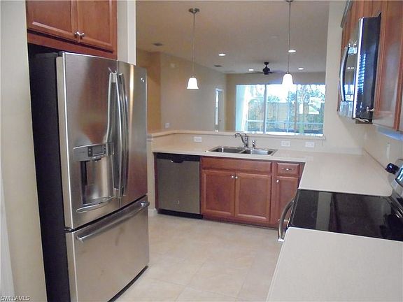3rd image of 9941 Periwinkle Preserve Ln APT 105