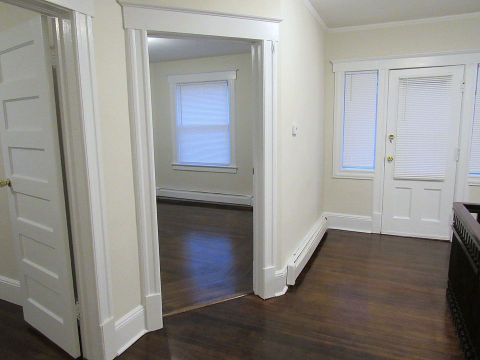 1st image of 75 Glenridge Ave APT 2