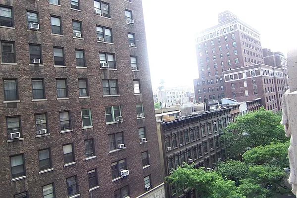 Rented by Susan Finkel, LREB | media 21