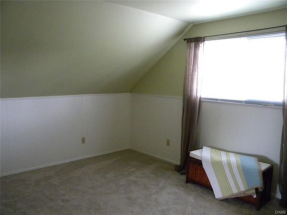 5th image of 529 Montana Dr