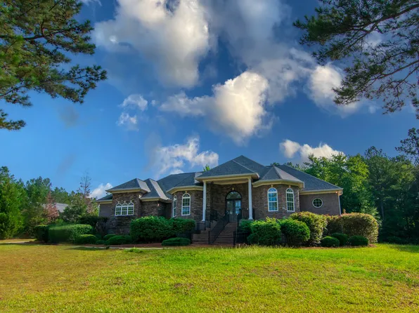 73 Voorhees Rd E, Hamilton, GA 31811