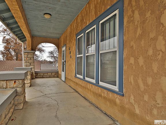 5th image of 124 E C St