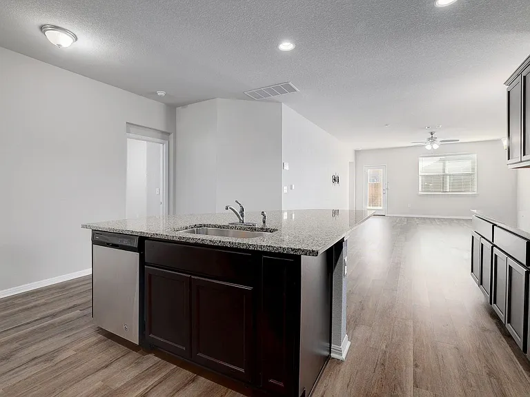 105 Brunnen Way — Photo 12