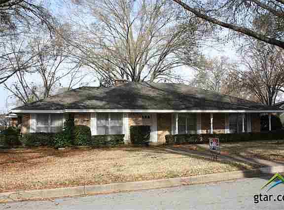 2nd image of 725 Barclay Dr