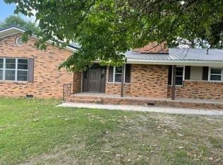 1013 Flower St, Albertville, AL 35951