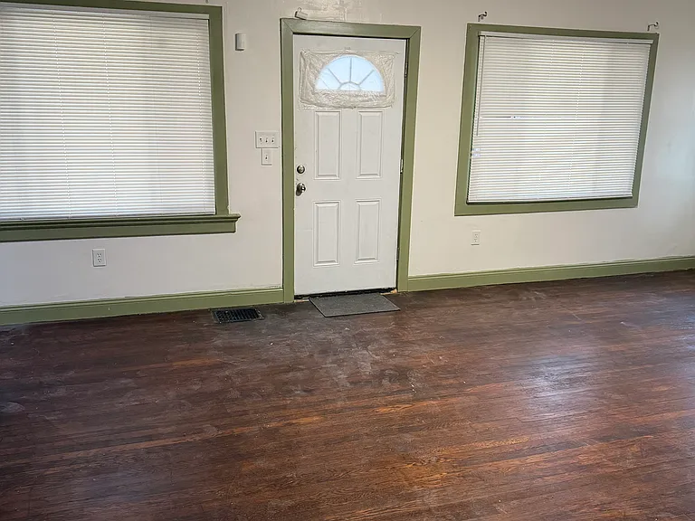 732 Rockford Ave #1 — Photo 31