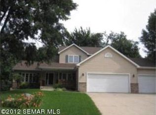 220 Nature Valley Pl, Owatonna, MN 55060