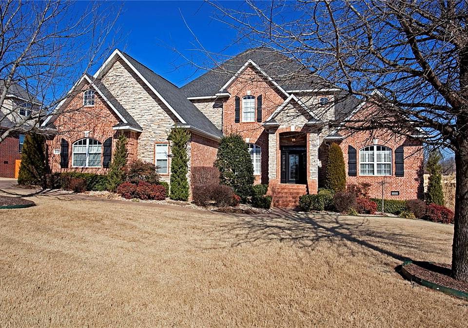 1st image of 4413 W Blossom Way Dr