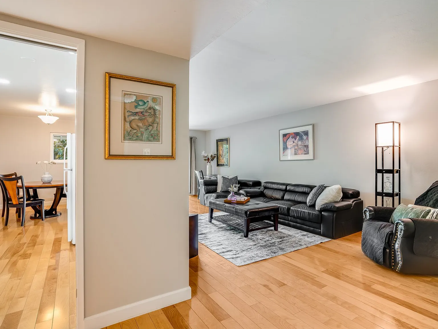1 bed, 898 sqft, $5,600 — Photo 1