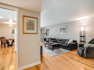 21 Willow Rd APT 33, Menlo Park, CA 94025