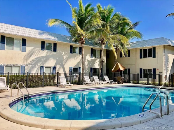 8611 SW 68th Ct #23, Pinecrest, FL 33156
