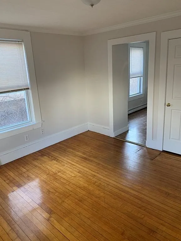 1 bed, 1.0 bath, 850 sqft, $1,795 — Photo 3