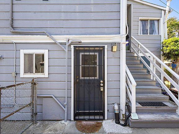 3rd image of 531 Taylor Ave
