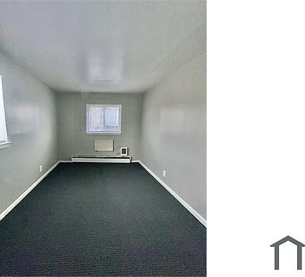 4th image of 1027 W Spencer St APT D