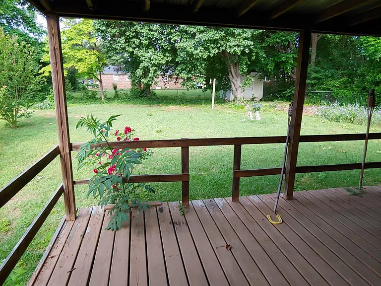 920 Wicker Ct — Photo 11