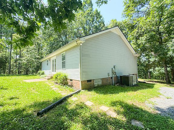 5th image of 142 Keytown Rd