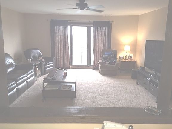 4th image of 6525 N Nashville Ave #E507