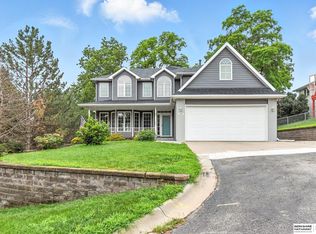 1513 Clark St, Fort Calhoun, NE 68023