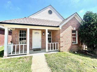382 Alex Cv, Southaven, MS 38671